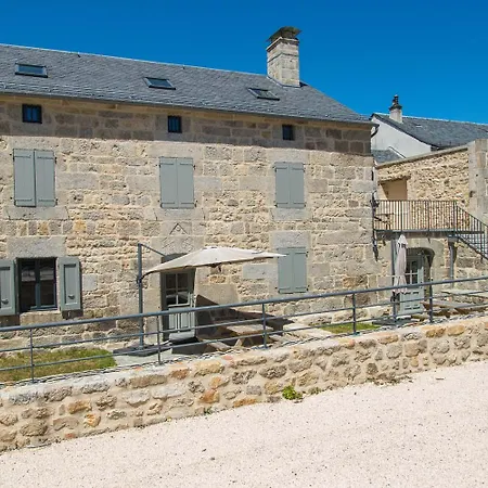 2 Personnes A La Ferme Lionnet Tatil Evi *